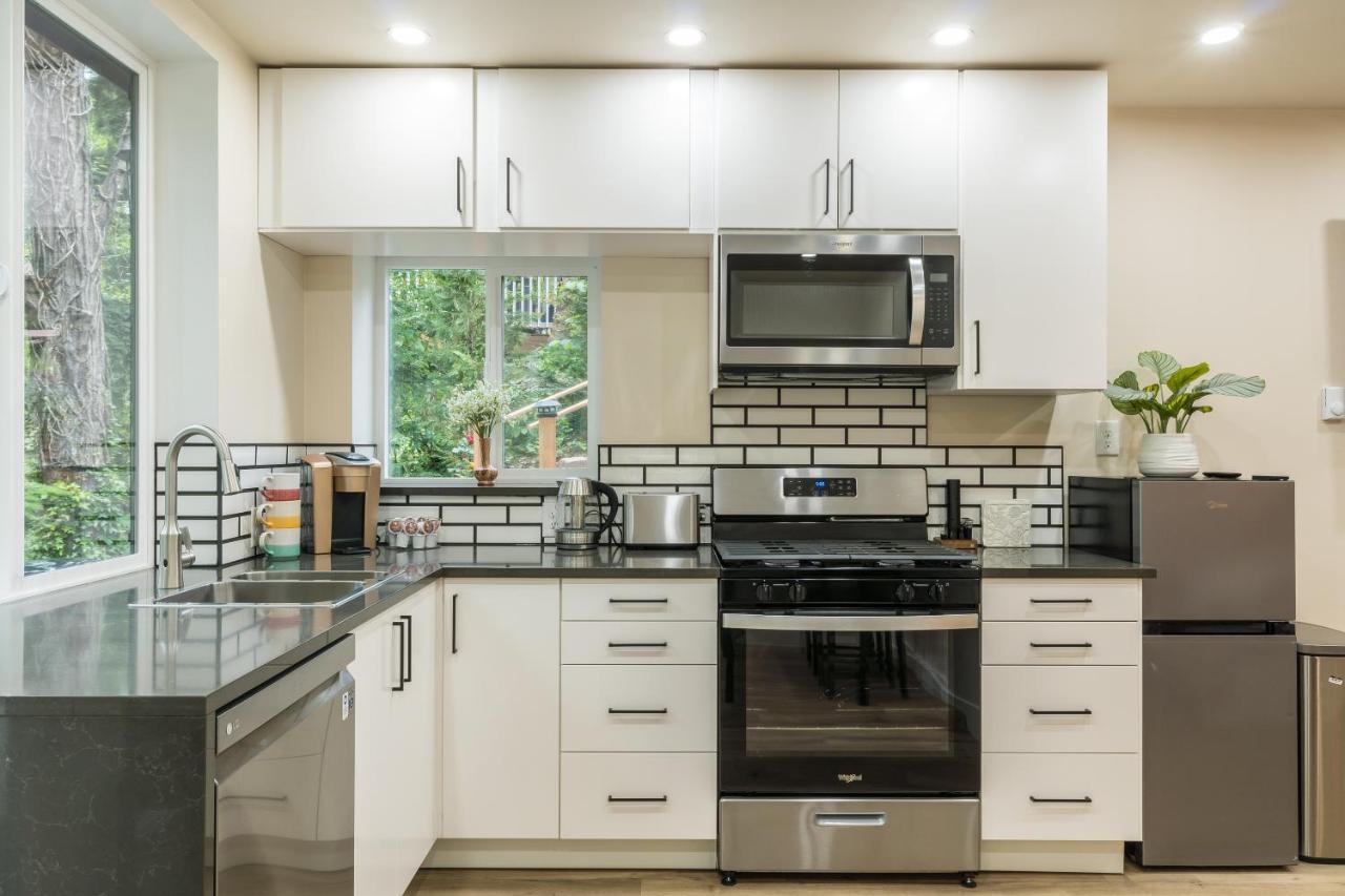 Beautiful Place With A Great Location, Free Parking, Wifi & Large Tv. Federal Way Luaran gambar